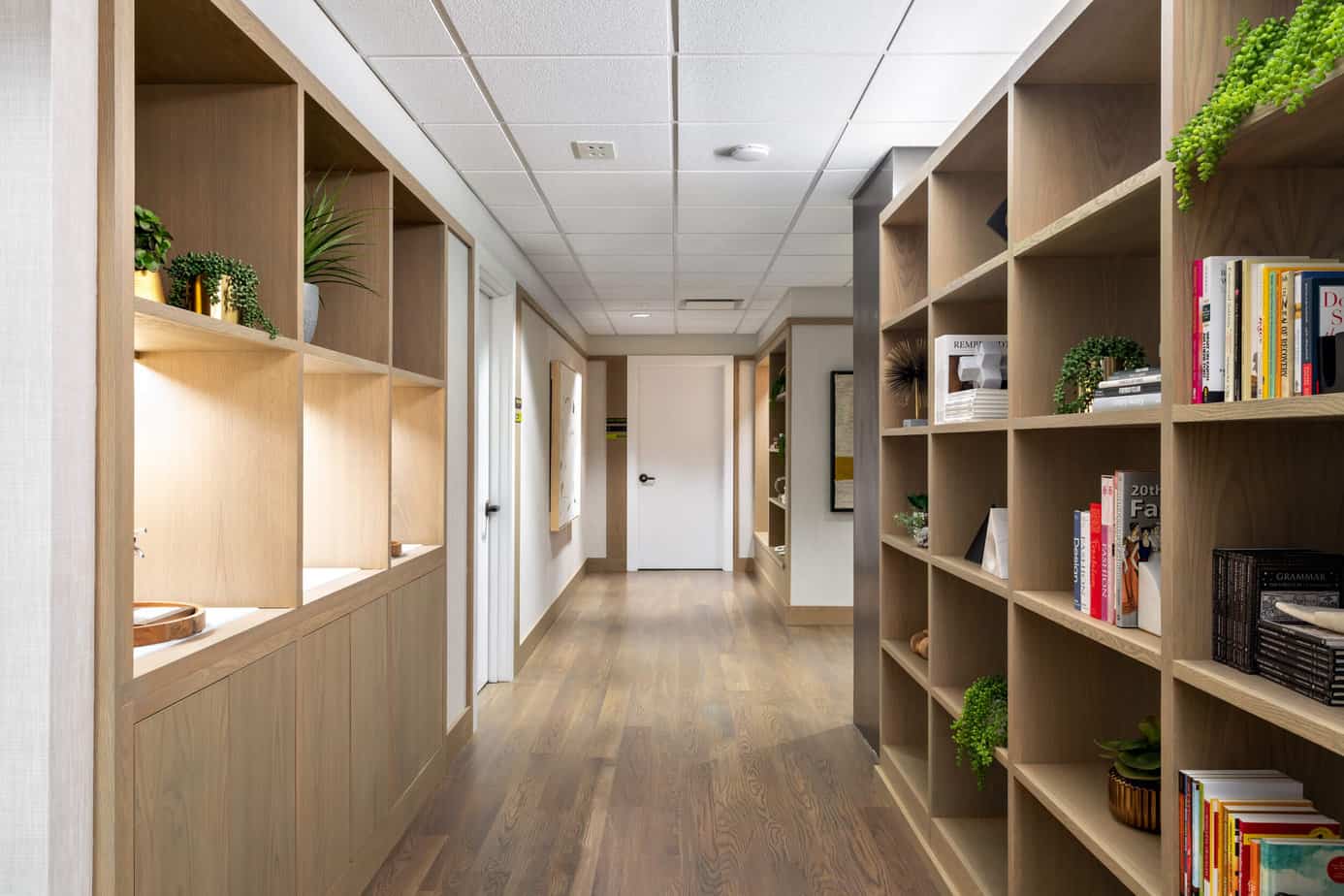 A long corridor at Mountainside addiction treatment center outpatient location in Ramsey, New Jersey.